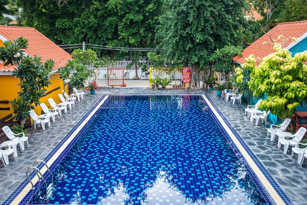 Pk Resort Pattaya Jomtien Beach Exterior foto